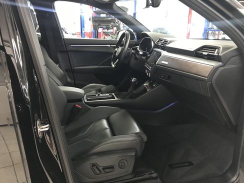 Used 2023 Audi Q3 2.0T Premium Plus w/ Premium Plus Package AWD/4WD image 14