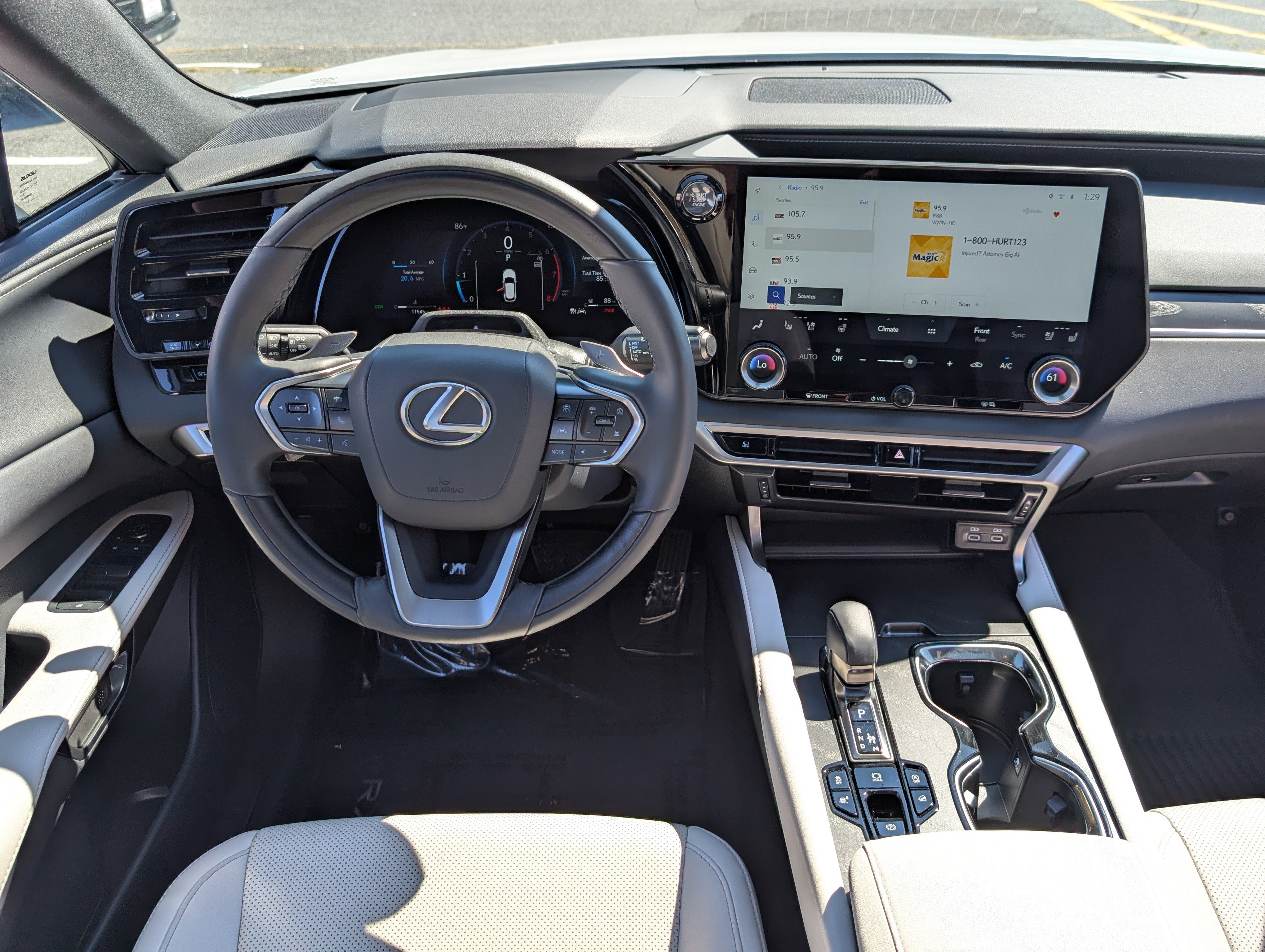 Used 2025 Lexus RX 350 Premium w/ Convenience Package AWD/4WD image 17