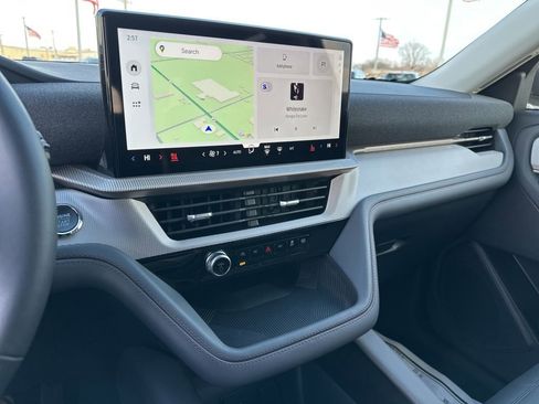 New 2026 Ford Explorer Active w/ Active Comfort Package image 47