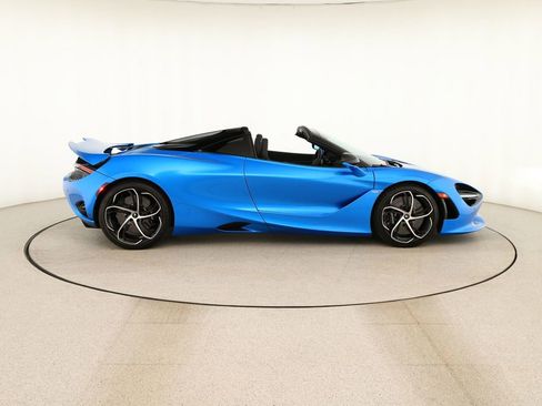 Used 2024 McLaren 750S Spider RWD image 8
