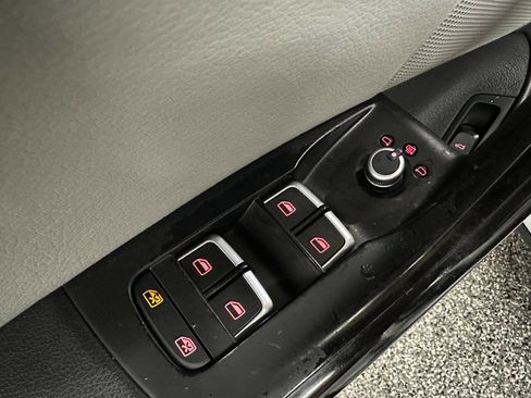 Used 2016 Audi Q3 2.0T Premium Plus image 22