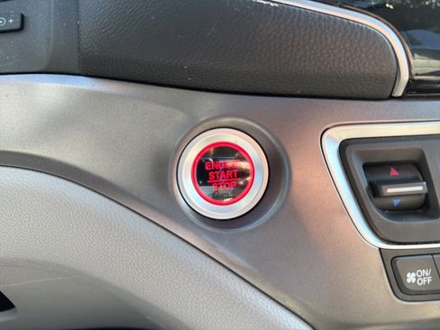 Used 2019 Honda Pilot EX-L image 29