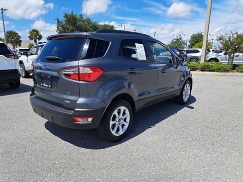 Used 2020 Ford EcoSport SE w/ SE Convenience Package image 4