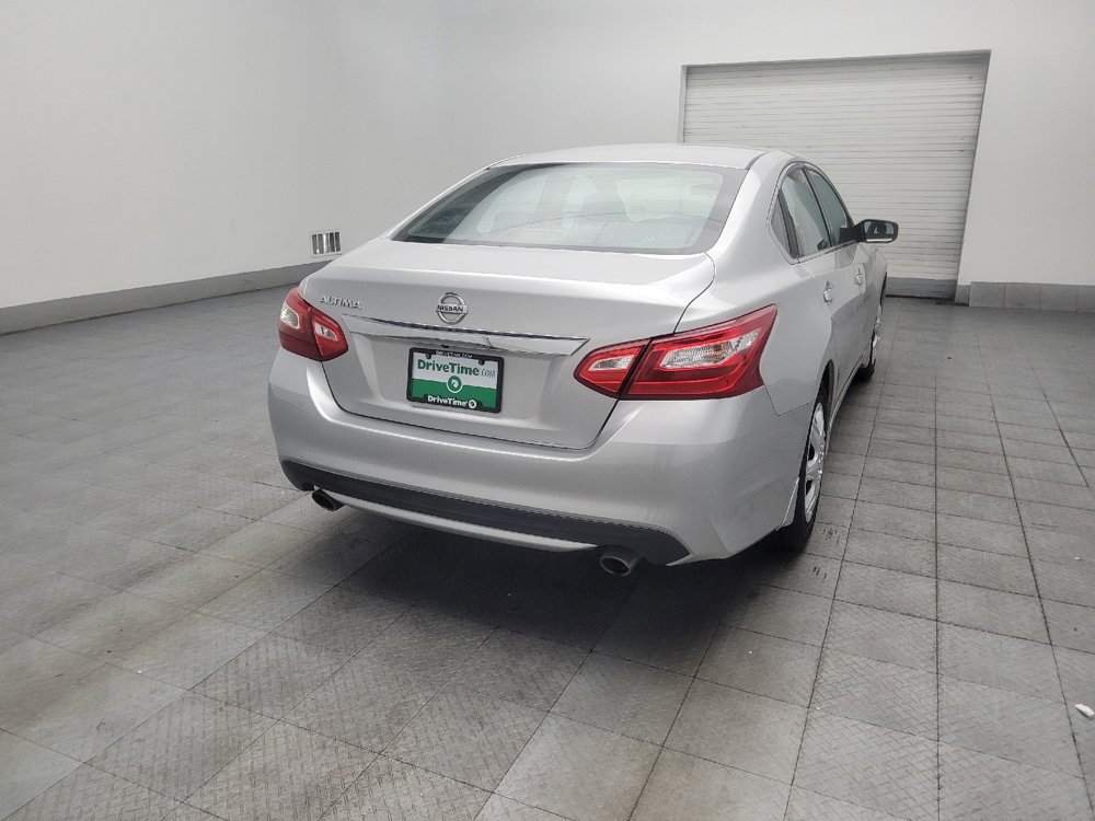 Used 2017 Nissan Altima 2.5 S w/ Power Driver Seat Package FWD image 9