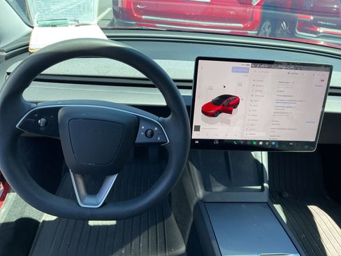 Used 2024 Tesla Model 3 Long Range AWD/4WD image 7