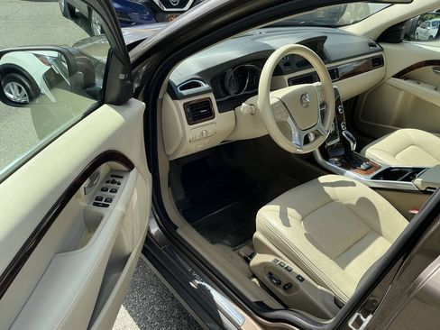 Used 2015 Volvo XC70 3.2 Platinum AWD/4WD image 17