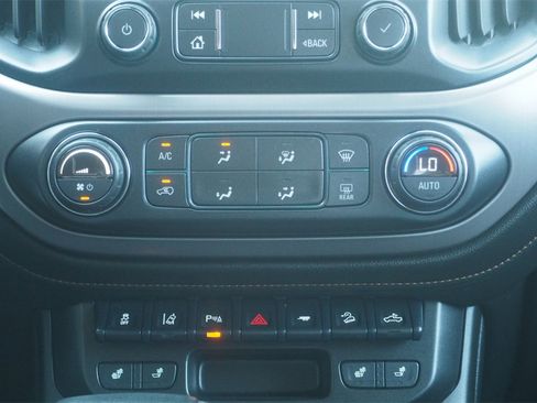 Used 2021 GMC Canyon AT4 w/ Driver Alert Package image 18