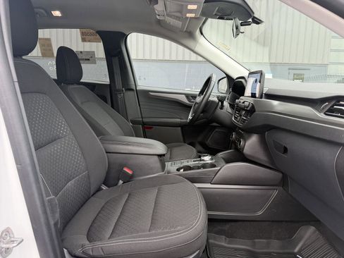 Used 2024 Ford Escape Active AWD/4WD image 12