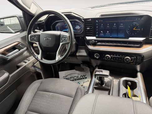 Used 2023 Chevrolet Silverado 1500 RST w/ Protection Package AWD/4WD image 11
