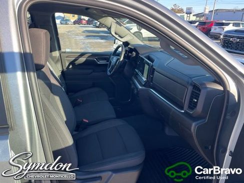 Used 2025 Chevrolet Silverado 1500 LT image 22