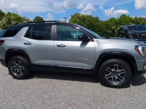 Used 2026 GMC Terrain AT4 w/ Technology Package II image 2