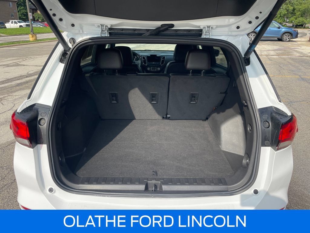 Used 2022 Chevrolet Equinox RS w/ RS Leather Package AWD/4WD image 30