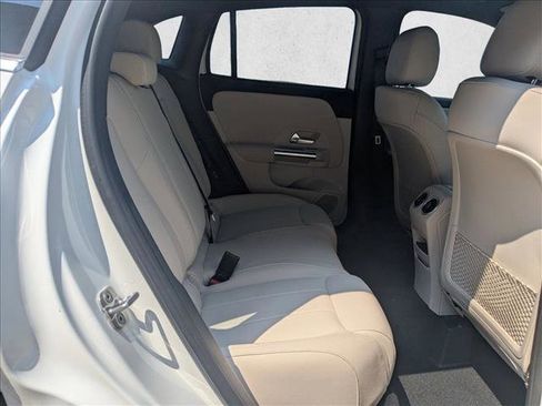 Used 2026 Mercedes-Benz GLA 250 image 17