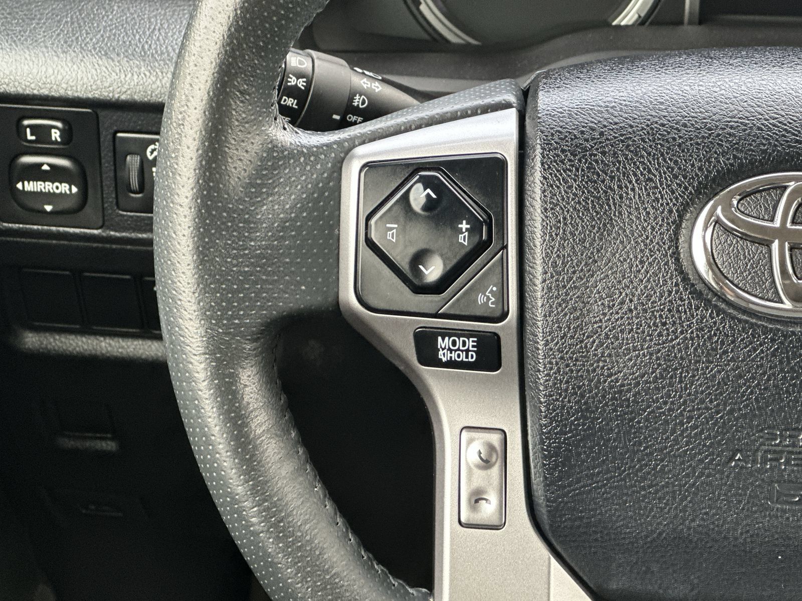 Used 2022 Toyota 4Runner TRD Sport AWD/4WD image 20