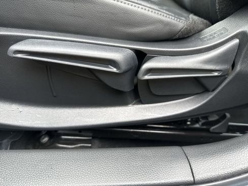 Used 2023 Honda Civic Sport image 14