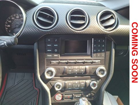 Used 2018 Ford Mustang Coupe RWD image 14