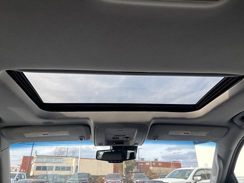 Certified 2020 Chevrolet Tahoe LT w/ RST Edition image 18