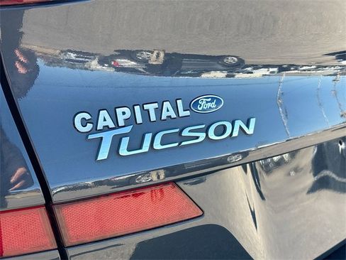 Used 2021 Hyundai Tucson Limited w/ Cargo Package image 15