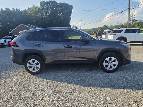 Used 2025 Toyota RAV4 LE AWD/4WD image 3