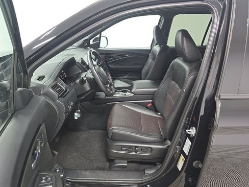 Used 2024 Honda Ridgeline Black Edition image 8