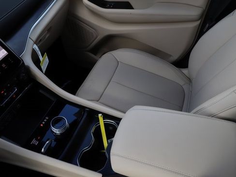 New 2025 Jeep Grand Cherokee Limited w/ Luxury Tech Group II image 22