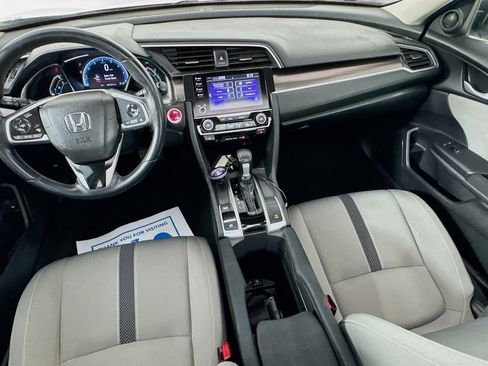Used 2019 Honda Civic EX image 30