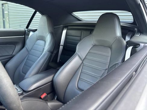 Certified 2024 Porsche 911 Turbo AWD/4WD image 12