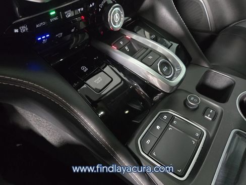 Used 2023 Acura MDX SH-AWD w/ Advance Package image 26