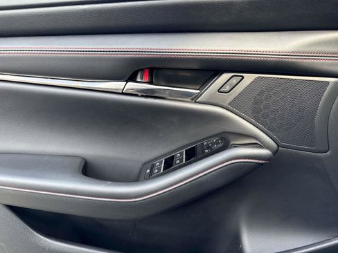 Certified 2025 MAZDA MAZDA3 s image 16