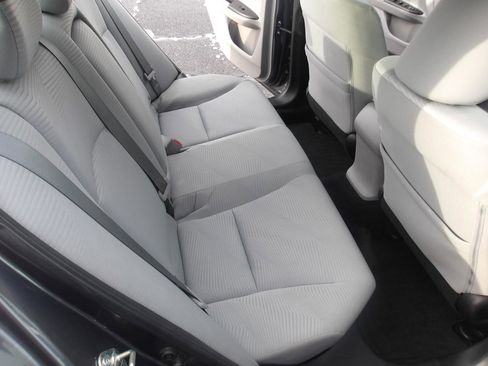 Used 2017 Honda Accord LX image 11