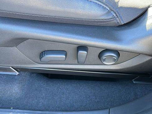 Certified 2025 Subaru Forester Premium image 11