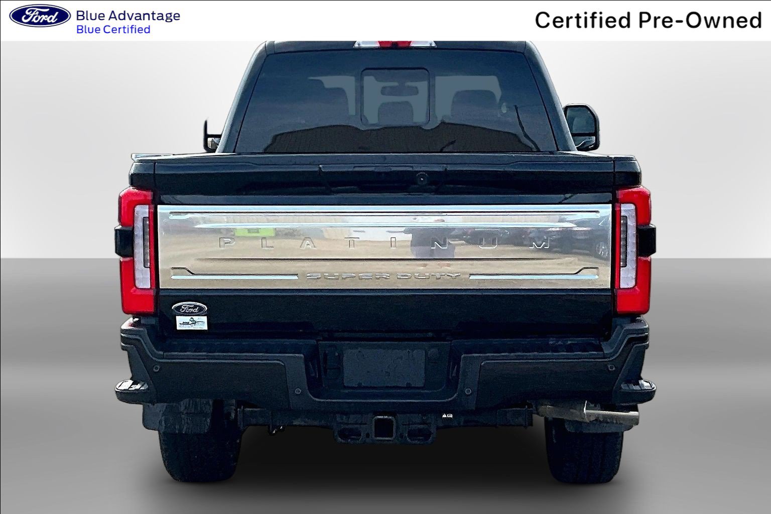 Used 2026 Ford F250 Platinum w/ Platinum Plus Package AWD/4WD image 4