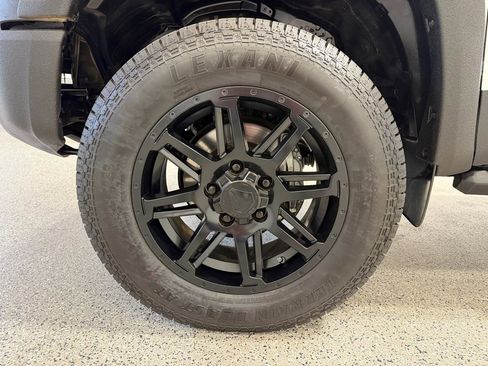 Used 2019 Toyota Tundra SR RWD image 9