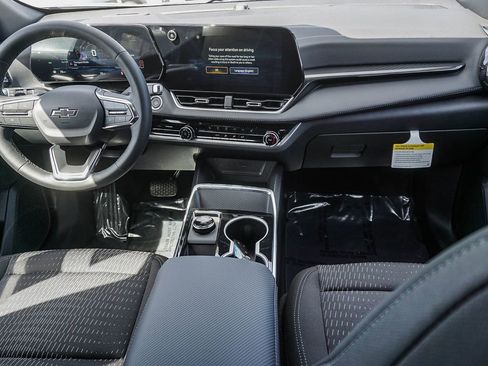 New 2026 Chevrolet Equinox LT w/ Midnight Edition FWD image 14