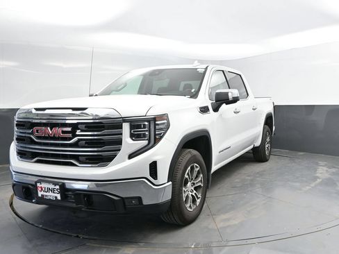 Used 2024 GMC Sierra 1500 SLT AWD/4WD image 5
