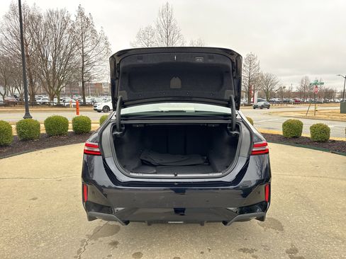 New 2026 BMW 540i xDrive w/ M Sport Package image 24