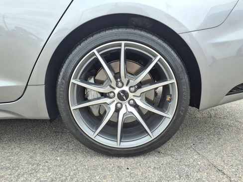 Used 2024 Genesis G70 2.5T RWD image 23