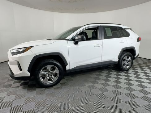 Used 2023 Toyota RAV4 LE image 16