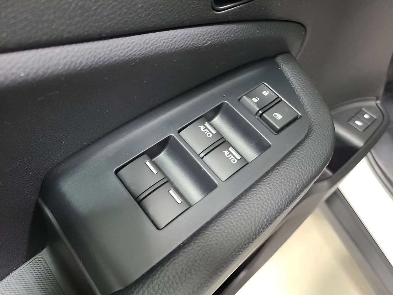 Used 2023 Honda Passport EX-L image 22