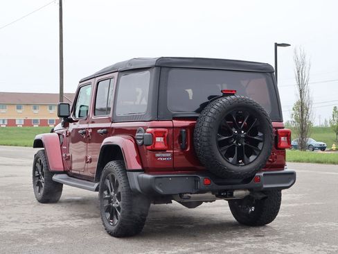 Used 2021 Jeep Wrangler Unlimited Sahara w/ Cold Weather Group image 7