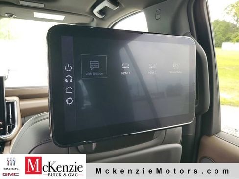 New 2026 GMC Yukon Denali Ultimate AWD/4WD image 25