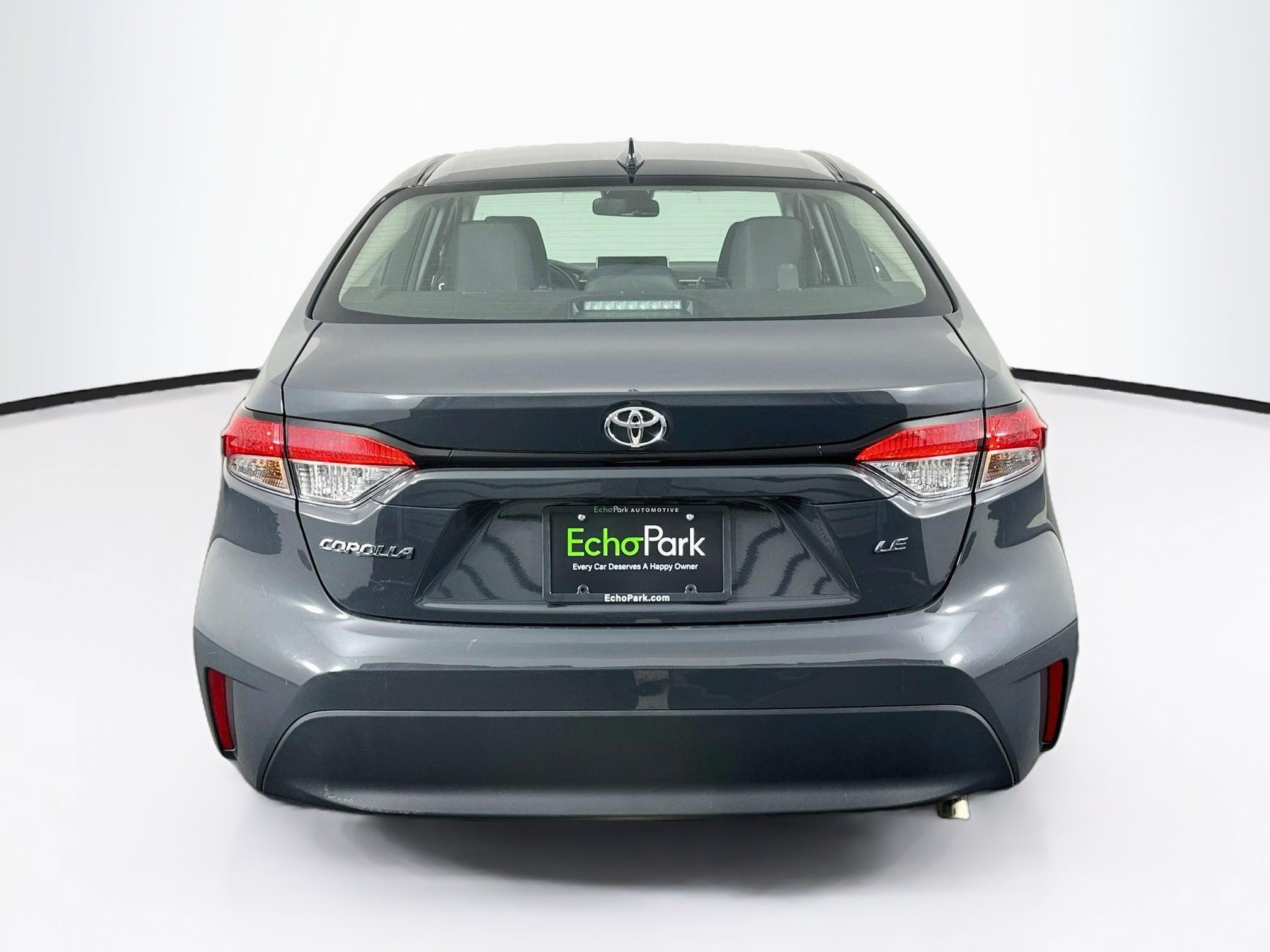 Used 2025 Toyota Corolla LE FWD image 7