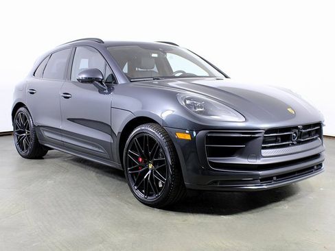Used 2024 Porsche Macan GTS image 9