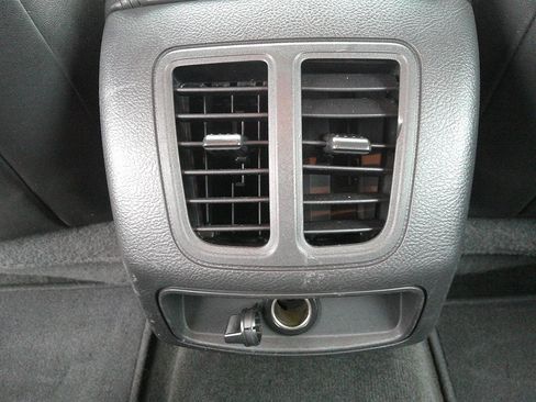 Used 2011 Ford Taurus SEL w/ 201A Rapid Spec Order Code image 31