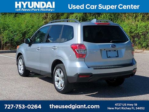 Used 2016 Subaru Forester 2.5i Premium w/ All-Weather Package AWD/4WD image 3