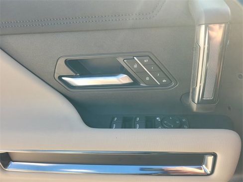 New 2026 GMC Hummer EV SUV image 22