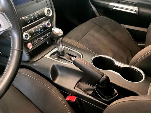 Used 2020 Ford Mustang GT RWD image 14