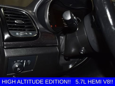 Used 2021 Jeep Grand Cherokee High Altitude AWD/4WD image 22