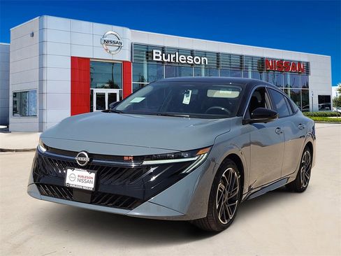 New 2026 Nissan Sentra SR image 1