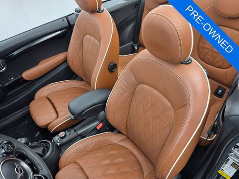 Used 2019 MINI Cooper Convertible w/ Signature Upholstery Package FWD image 12